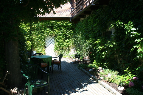 Sitzgarten (1/2)
